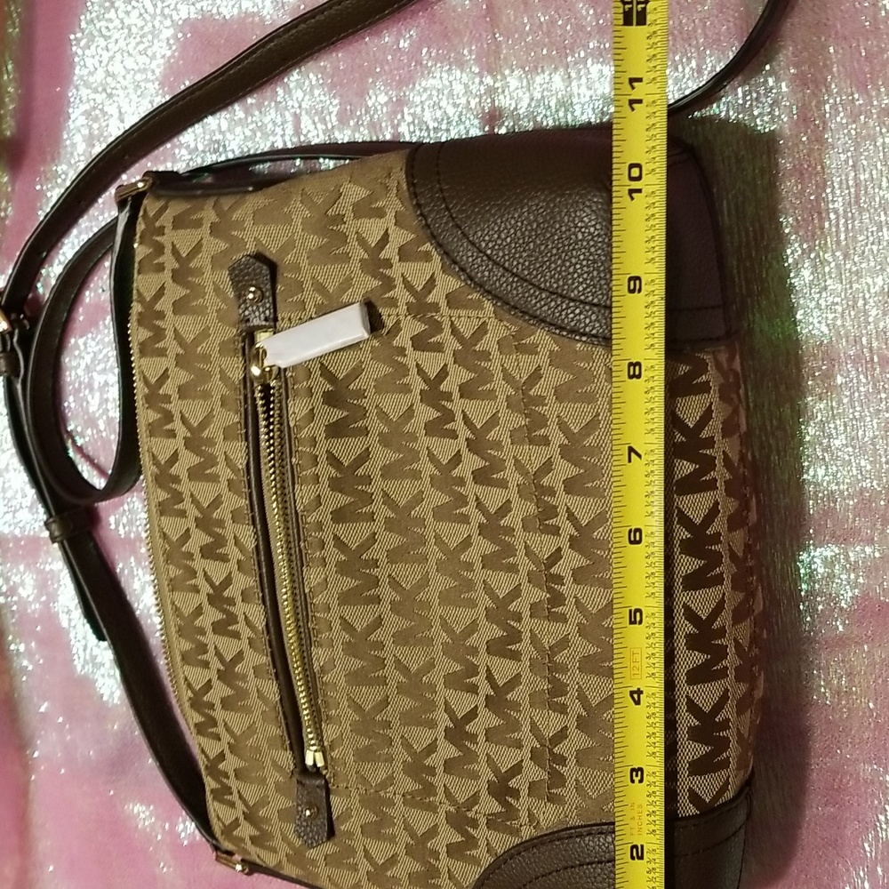 Michael Kors| Fallon MK Signature Monogram Jacquard MD Messenger Bag NWT - Picture 7 of 10